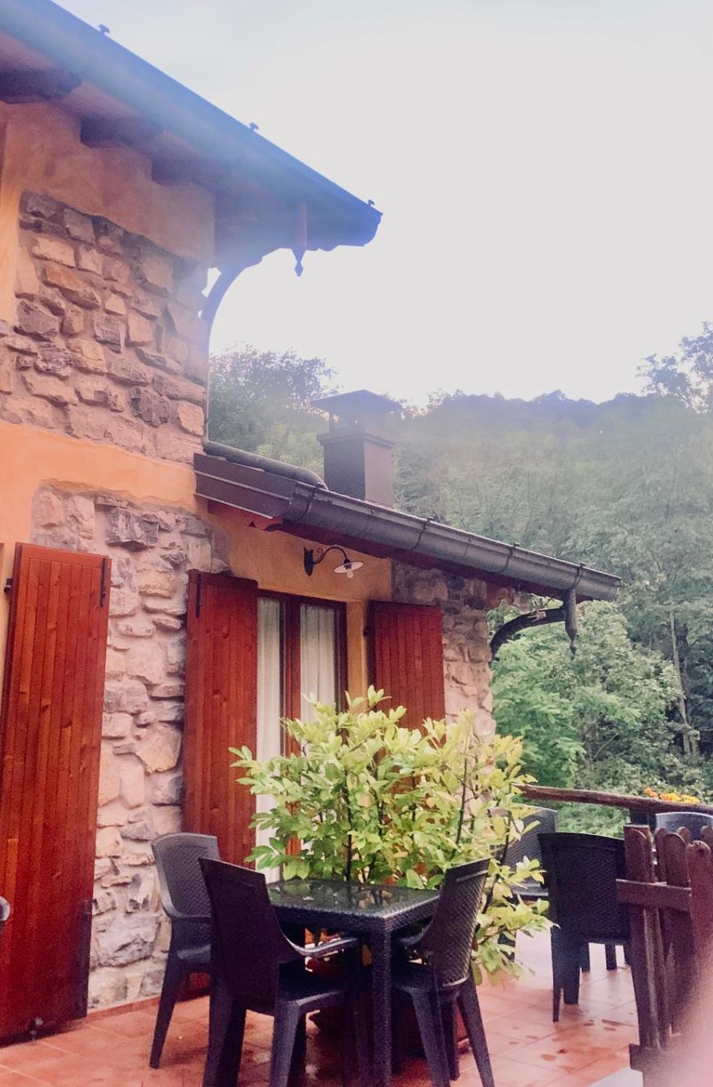 Agriturismo Il Talento Nella Quiete Castiglione dʼIntelvi Exterior foto